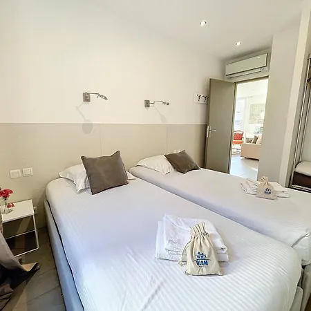 Heart Of Town 2 Bedroom Perfect Congress & Holidays By Olam * カンヌ